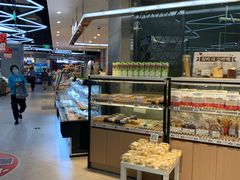 面包甜点陈列柜-盒马鲜生(悠方店)