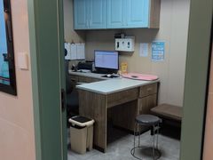 -半岛宠物医院24小时·内窥镜·牙科·碎石中心(府城大道店)