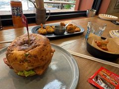 -必胜客(上海华谊新所店)