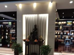 -七彩云南庆沣祥茶庄(金融街店)