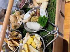 -一朵菌·野生菌探索家火锅(南亚店)