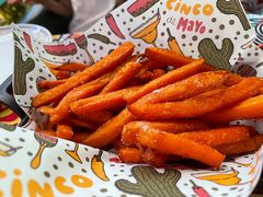 -Famous肥猫墨西哥音乐餐吧(五棵松华熙LIVE店)