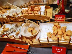 -四海一家自助餐(益田假日广场店)