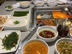 -海底捞火锅(金山百联店)