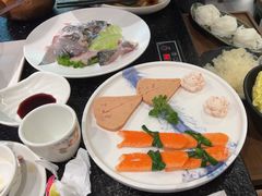 -得意咚瓜·顺德鱼生·冬瓜火锅(深圳首店)