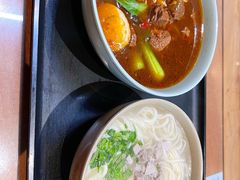 红烧牛肉面-亮亮面馆(经六路店)