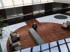 -上海滴水湖皇冠假日酒店