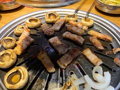 -老炉家木炭烤肉(长江国际店)