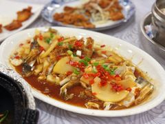 酸笋蒸鱼头-粤·向群饭店(龙津东路总店)