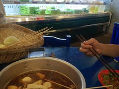 -马路边边 传媒大学店