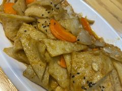炒鱼饼-许妈妈餐厅烤肉烧烤家常菜(明润广场店)