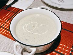 奶油南瓜汤-Primo·丽莫意大利窑烤披萨