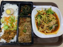 -魏家凉皮(万辉店)