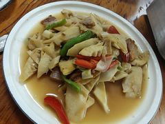 -阿峰饭店·本地土菜馆·农家土鸡煲·一品神仙鸡(报福店)