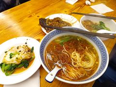 -沪西老弄堂面馆(定西路店)