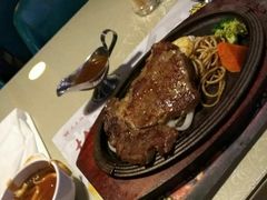 -深圳罗湖东门步行街亚朵X酒店
