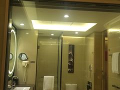 -广州花都皇冠假日酒店