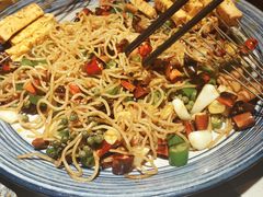 双椒鸡捞面-六福烧烤酒馆(秦隆步行街店)