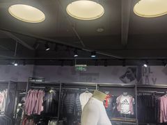 -阿迪达斯(万福广场精品优惠店)