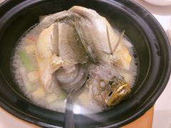百秒黄花鱼-莆田餐厅PUTIEN(深圳湾万象城家宴店)