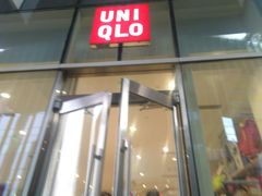 -优衣库(红谷滩万达店)