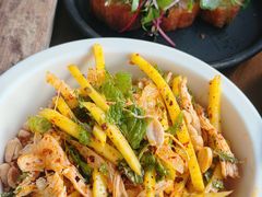 柠檬辣青芒手撕鸡-SHAN山(前滩太古里店)