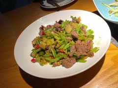 -娜仁图雅蒙古美食村(33小镇店)