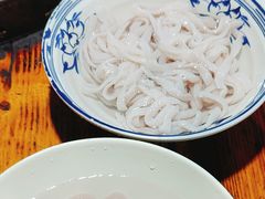 -章记正宗南岗鱼蛋火锅