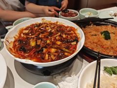 -梅利汴京烤鸭•开封豫菜地标店(东司门店)