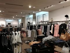 -ZARA(万达广场二七店)