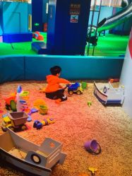 -萌宠亲子动物乐园(槐房万达店)