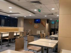 大堂-麦当劳(军博店)