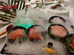 -万龙洲海鲜(大兴绿地缤纷城店)