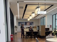 -深圳创丰宝宝马4S店(龙岗中心区店)
