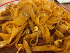 -十三朝牛馍王擀面皮(骡马市店)