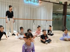 -港龙舞蹈·成人少儿舞蹈培训(深圳湾校区)