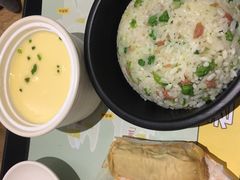 -老娘舅餐厅(黄龙体育中心店)