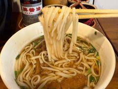 -矮子粉店1985·长沙米粉(湘春路店)