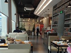 -莲餐厅·湖北菜·潜江小龙虾店(愚园路店)