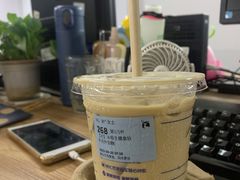 -瑞幸咖啡(长兴智汇商务中心店)