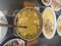 -江宴渔村·鱼鲜土菜(紫荆广场店)