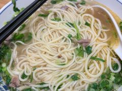 -西部马华清真兰州牛肉面·烧烤夜市(三里河店)