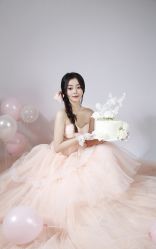 -梦摄影少女写真馆(麦凯乐国际公寓A座店)