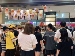 -桂桂茶(滨江百联店)