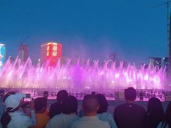 -东港音乐喷泉广场
