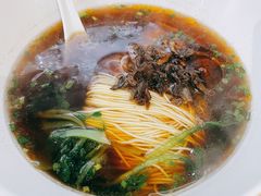 蕈油红汤面-君东记本帮面馆(天钥桥路店)