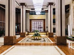 -假日花园主题餐厅