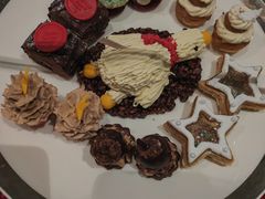 -Salon de Ville浦江汇(上海外滩华尔道夫酒店店)