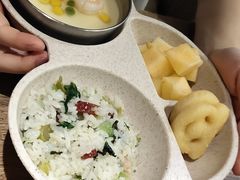 -蜜桃餐厅·江浙融合菜(荟聚购物中心店)