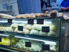 面包甜点陈列柜-白玉兰食品(甜云店)